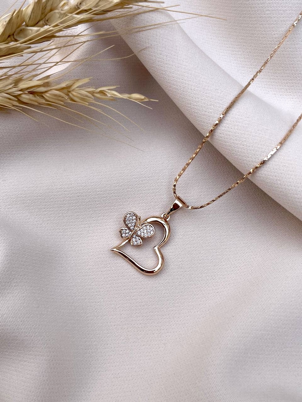 گردنبند قلب و پروانه ژوپینگ طلایی