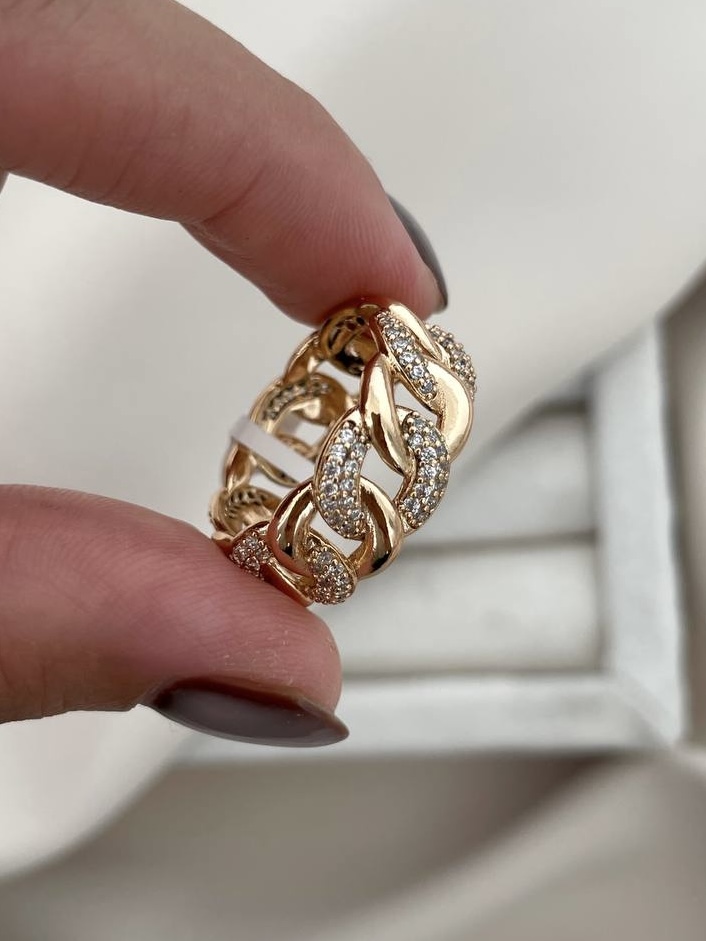 انگشتر کارتیه ژوپینگ و رنگ ثابت