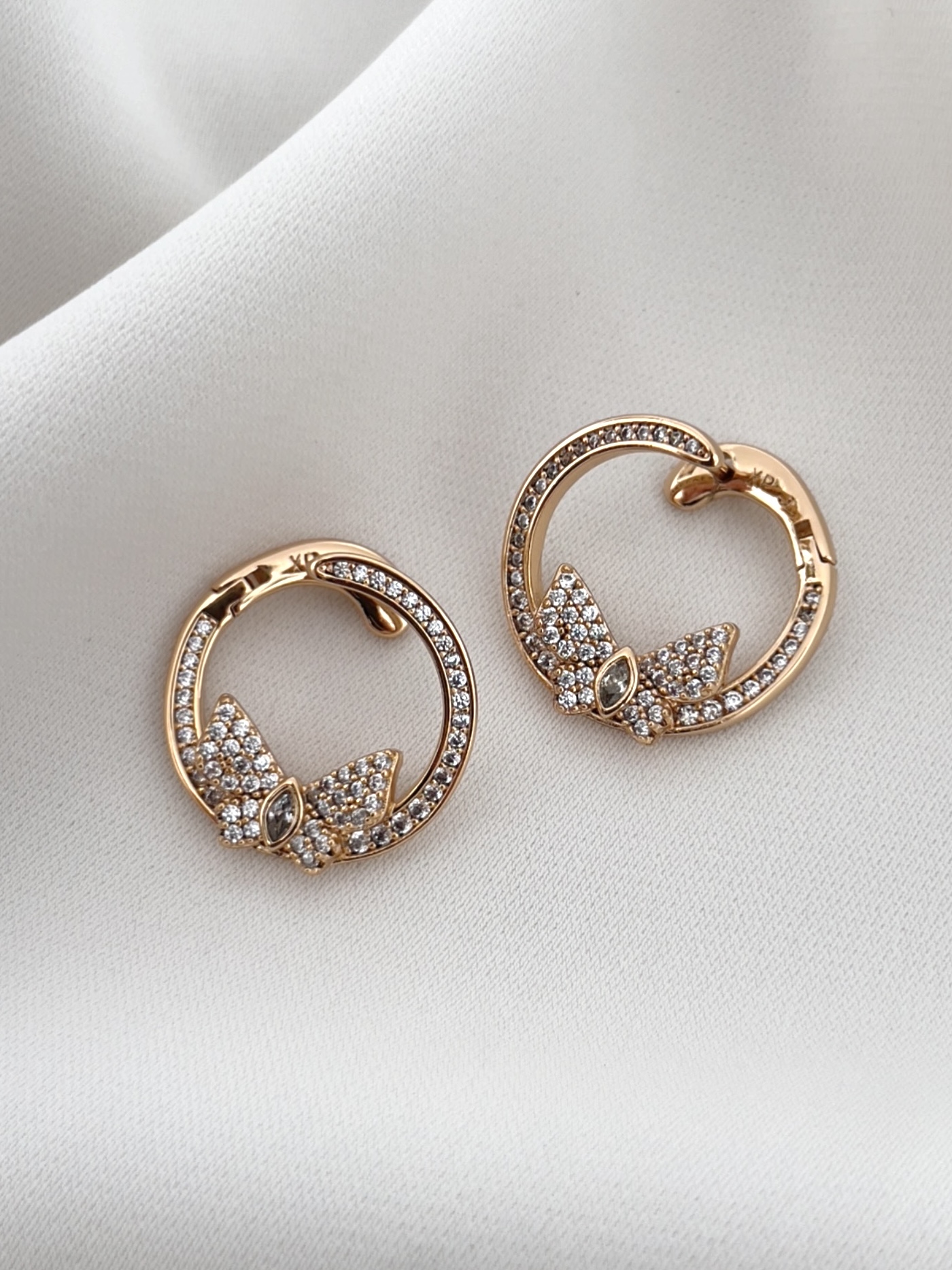 گوشواره پروانه ای ژوپینگ‌۱۲۷